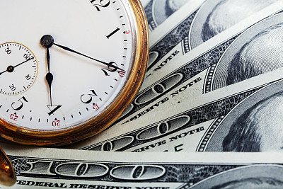 美国初中高中留学费用